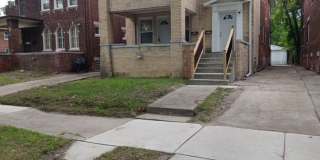 2509 Gladstone St Gallery 13