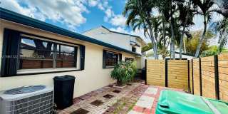 10818 SW 72nd St Gallery 14