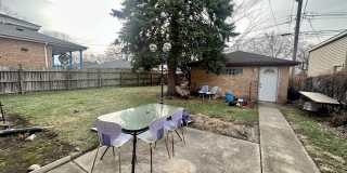 6309 W Touhy Avenue Gallery 16