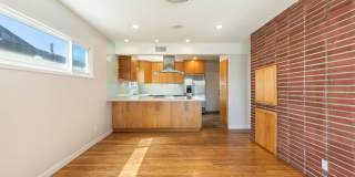 Spacious Upgraded Home in Prime Long Beach! Gallery 21