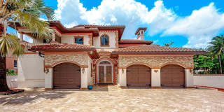 674 Ocean Blvd Gallery 4