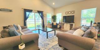 On the hunt for a beautiful, open floor plan home to rent close to downtown? Gallery 9