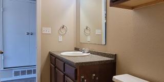 FOR LEASE -GEOURGOUS  3/2/1 WITH LARGE YARD IN SOUTH LUBBOCK Gallery 13