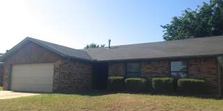 2100 Castle Rock Road Gallery 1