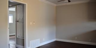 1349 N Detroit Apartments Gallery 11