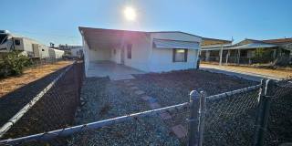 Newly Renovated 2 Bedroom Mobile in Bullhead City Gallery 1