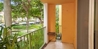 160 Yacht Club 206 Way Gallery 16