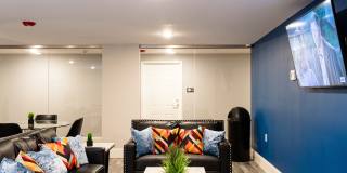 Huntington Exchange Providence Gallery 33