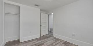 1216 West 24th Street-1 Gallery 12