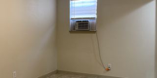 607 Barbe St Gallery 6