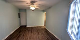 Woodhaven 1st Floor end unit Gallery 14