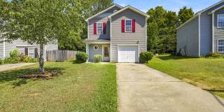Comfortable Living in West Charlotte Gallery 1