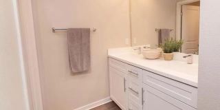 799 Highline Way Gallery 25