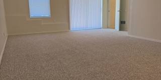 3 Bedroom/3.5 Bath Townhome Gallery 24