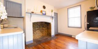703 S LOUDOUN Street Gallery 12