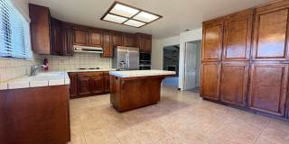 Spacious 4 Bedroom Home in Quiet Galt Neighborhood Gallery 12