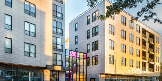 3200 Washington Gallery 2