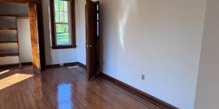 3800 RIDGE Pike Gallery 25