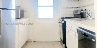 20120 NE 2nd Ave Gallery 27