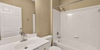 6430 BELLEVUE Place Gallery 21