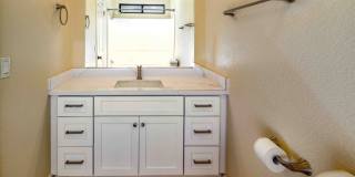 Creekside Gallery 10