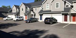 2076 Community Ln Gallery 1