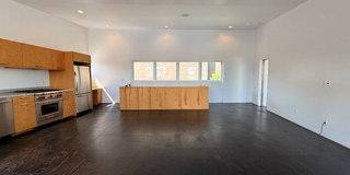 1505 Linden Court Gallery 4