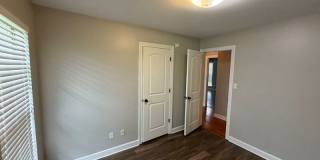 8898 Rasco Hills Cv Gallery 9