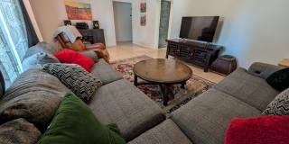 1039 E LARKSPUR Lane Gallery 3