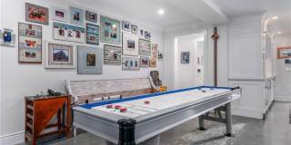 3403 Laurel Avenue Gallery 59