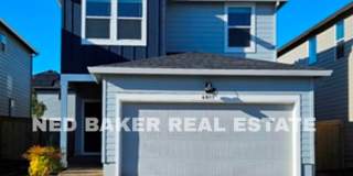 4Bd/2.5Ba Two Story House - Available to View! 4Bd/2.5Ba Two Story House - Available to View! Gallery 1