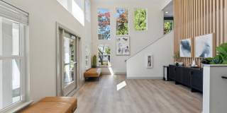 Madison Sammamish Gallery 24