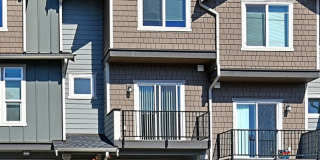 Luxury 3 Bedroom Townhome - Avail Now! Luxury 3 Bedroom Townhome - Avail Now! Gallery 1