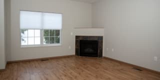 Cedar Pointe Townhomes Gallery 21