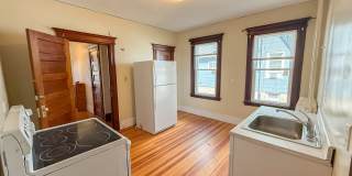 18 Newton St Gallery 1