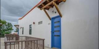 1542 N Alamo Gallery 10