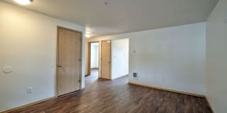 Parc East Gallery 19