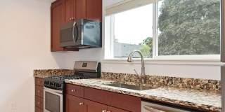Beautiful Newer Construction (2019) 1 Bedroom/1 Bath ADU in Convenient Location (Central District) Gallery 10