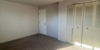 2-Bedroom 1 1/2-bathroom Townhouse Style Apartment 2-Bedroom 1 1/2-bathroom Townhouse Style Apartment Gallery 12