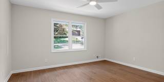 1480 Edinburgh Drive Gallery 10