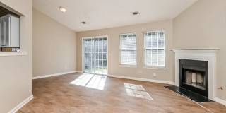 1732 South Elm Street Gallery 5