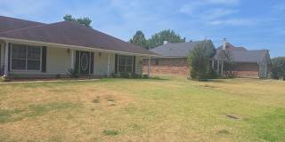 Greenacres Area - Beautiful 3 bdrm - 2 bath Gallery 1