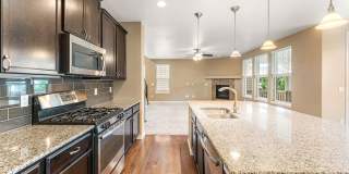 Like New Golden, CO  house near North Table Mountain Gallery 13