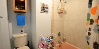 846 Huntington Ave. Gallery 9