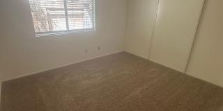 5 BEDROOM, 2 STORY,SPACIOUS VICTORVILLE HOME! NEAR MALL! Gallery 28