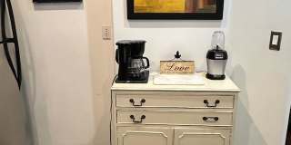 408 W Queen St Gallery 11