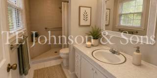 Spacious One Level Home with Den, Granite Kitchen Island, and 2 Car Carport Gallery 50
