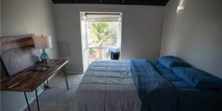 320 12th Street Gallery 11