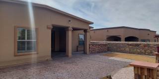 4 BEDROOM 3 BATHROOM HOME Gallery 24