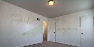 TOWNHOME IN SOUTH KC Gallery 8